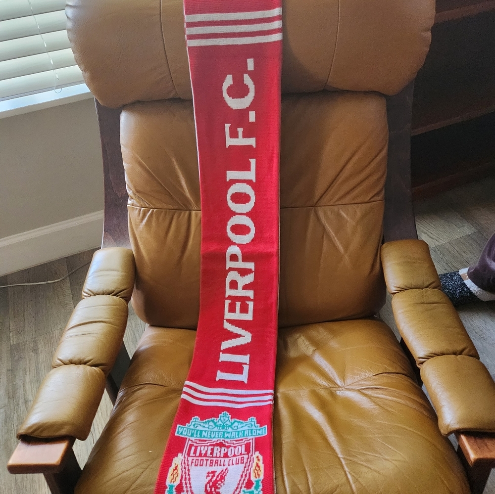 Soccer scarf